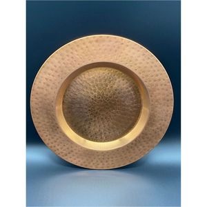 Assiette de présentation en laiton martelé artisanal, style vintage, en métal, décorative, ronde, pour table, fête de Noël, rustique, sous-assiette - Product Image 1