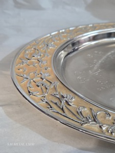 Premium Oval Stainless Steel Serving Tray Engraved Decorative <b>Platter</b> with <b>Gold</b> Fluted <b>Rim</b> - Product Image 2
