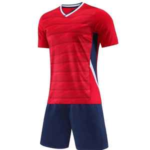Maillots de football en gros, shorts, uniformes d'équipe personnalisés unisexes, fournisseur OEM, respirant, couleur unie, été, 100% polyester, devant - Product Image 2