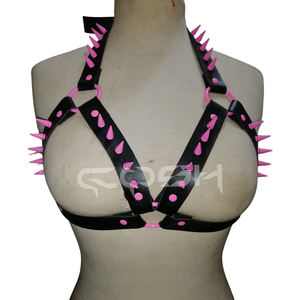 Arnés de cuero negro con púas moradas - Product Image 2