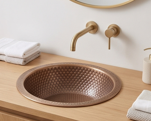 Fregadero de Cocina Premium Hecho a Mano de Cobre, de un Solo Tazón, Redondo, con Acabado Rústico Mate Cepillado - Product Image 2