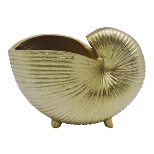 Vase à fleurs artisanal en aluminium 6x4x4 pouces, décoration côtière, centre de table de mariage - Product Image 3