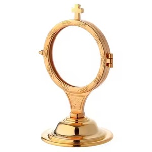 Nueva Monstranza de Latón con Detalles de Espejo para Mesa, Decorativa, para Uso en Iglesias Católicas - Product Image 3