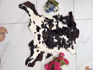 Nouveaux tapis en cuir de vachette design, vente flash, tapis noir et blanc pour salon, décoration scandinave bohème, 100 % cuir de vachette naturel - Product Image 2