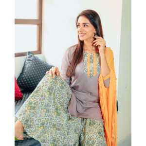 Traje de chifón gris Harbor con cuello y mangas largas, talla XS - Product Image 6