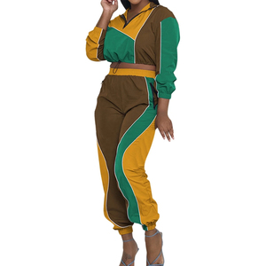 Nuevos Conjuntos Deportivos Cortos de Moda con Cremallera para Mujer, Trajes Casuales con Costuras, Chaqueta Cortavientos, Conjuntos Deportivos de Otoño Invierno para Mujer - Product Image 2
