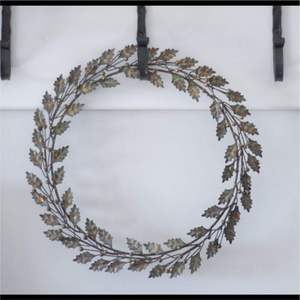 Metal Laurel Wreath <b>Wall</b> Hanging <b>Decor</b> Vintage <b>Leaf</b> Hoop Red Cardinal Christmas Home <b>Wall</b> Art - Product Image 3