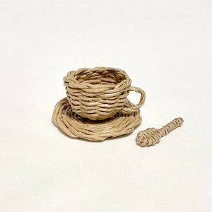Petit ensemble de tasses et soucoupes à café en rotin tressé à la main pour la table, idéal pour les cadeaux et offres promotionnelles, commande en gros directe usine - Product Image 2