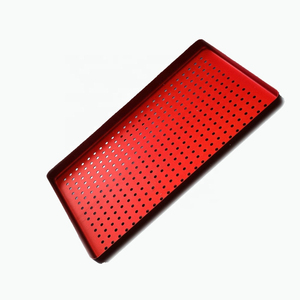 Plateau à instruments dentaires en aluminium perforé 280x180mm autoclavable - Plateaux à instruments autoclavables en aluminium doré de qualité supérieure - Product Image 2