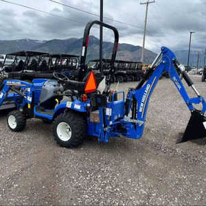 Tracteur Kubota d'occasion à prix abordable, 25-40 CV, diesel, chargeur sur roues et chargeur compact avec chargeurs avant et arrière - Product Image 1