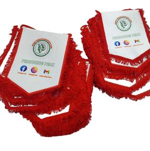 Produciendo banderas Peak- Custom con poliéster y material satinado pequeñas banderas de intercambio para club de fútbol - Product Image 1