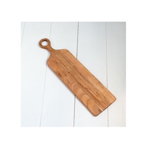 Tabla de cortar de madera natural rústica hecha a mano, tabla de picar sólida, tabla de servir para cocina con asa para preparación y servir alimentos - Product Image 1