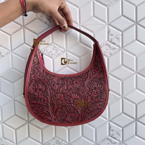 Bolso de Hombro de Cuero con Grabado a Mano de Diseño Exclusivo, Estilo Bohemio Gitano, Hecho a Mano, Estilo Occidental, Novedad 2026 - Product Image 1