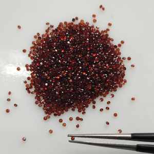 Granat rouge naturel, coupe brillante ronde de 1 mm, pierre précieuse de qualité supérieure pour la fabrication de bijoux - Product Image 1