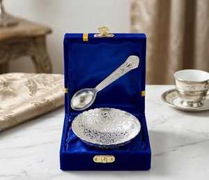Juego de cuchara y tazón de lujo hecho a mano en plata Germen de Jaipurios, exquisito, en caja de terciopelo azul para Acción de Gracias y ocasiones festivas - Product Image 1