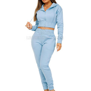 บริการ OEM ชุดเซ็ตเสื้อครอปท็อปผู้หญิงระบายอากาศได้ดี MOQ ต่ำ ออกแบบโลโก้ของคุณเอง ชุดเซ็ตเสื้อครอปท็อปผู้หญิงขายดีราคาส่ง - Product Image 4