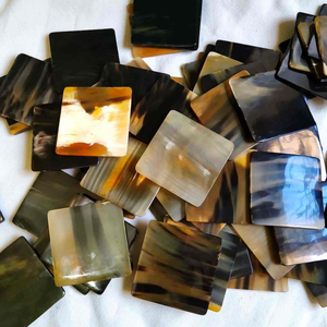 ที่รองแก้วแตรทำมือแบบพรีเมี่ยมทำจากเขาควายและเขาวัวผิวเคลือบเงาสูง - Product Image 1