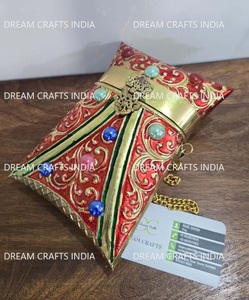 Bolso de mano de latón con diseño grabado, hermosos colores, forma irregular, bolso largo colgante hecho a mano para boda - Product Image 3