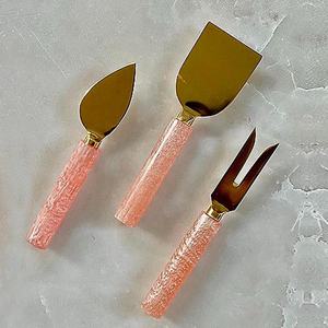 Cubiertos de acero inoxidable Twist Bold Handle Estilo moderno Plateado Rebanador de queso Cena Cubiertos Esparcidor de queso - Product Image 2