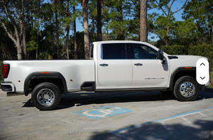 GMC Sierra 3500HD Denali Ultimate Crew Cab 4x4 Usada, Año 2024 - Product Image 5