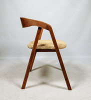 Chaise de salle à manger de style nordique moderne, structure en bois massif, coussin en éponge douce, chaise de restaurant