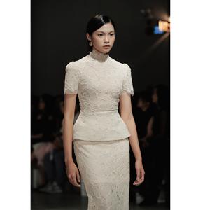 กระโปรงผู้หญิงสวยงามขายส่ง ODM ELARA กระโปรงลูกไม้ลายดอกไม้ 92% โพลีเอสเตอร์ 8% เรยอน ปักลายตรง ทรงตรง ไม่ยับ - Product Image 1