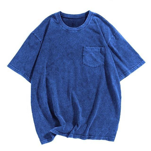 เสื้อยืดโอเวอร์ไซส์ผู้ชาย สีน้ำเงิน ผ้าฝ้าย แขนสั้น คอกลม สีพื้น ลำลอง ผ้าเจอร์ซีย์ ย้อมสีเรียบ มีกระเป๋าหน้า สไตล์วินเทจ - Product Image 1