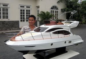 Maqueta de Barco Azimut 40 de 200 cm, de Alta Calidad, Tallada a Mano, de Madera, con Temática de Ángel, Pieza de Arte Coleccionable Oceánica - Product Image 6