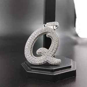 Colgante de Lujo con Letra Q, Plata 925, Bañado en Rodio, Cristal, Micro Pavé, Unisex, para Uso Diario - Product Image 2