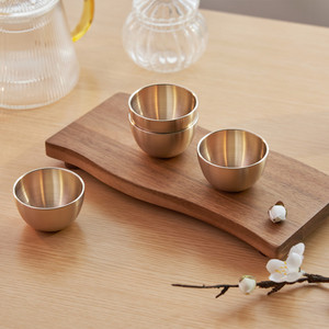 Ensemble de 4 tasses à soju coréen NOBBAN Premium Bangjja Yugi, artisanat traditionnel en laiton d'Anseong, verres à liqueur en bronze faits à la main, cadeau - Product Image 4
