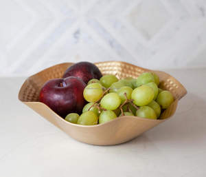 Artisanat moderne écologique grand bol de fruits décoratif en métal nouveauté pétoncle bord vague conception cuisine décor à la maison - Product Image 3