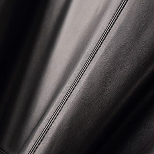Veste en cuir pour femmes, noire, slim, en cuir de vache tissé, courte, imperméable, respirante, à manches longues, style racer, pour femmes, automne-hiver - Product Image 4