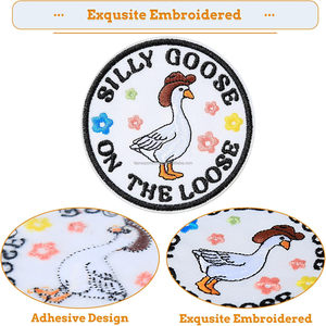 Parche Termoadhesivo Bordado Divertido de Ganso con Diseño de Meme, de Tela y PVC, con Forma de Flor, para Mochilas, Arnés de Perro, Ropa y Sombreros - Product Image 3