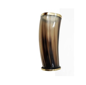 Verres élégants en corne de buffle pour la décoration intérieure et verres à boire en corne, taille personnalisable - Product Image 1