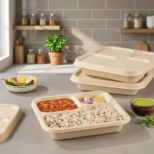 Plateau repas 3 compartiments en pulpe moulée jetable, de qualité supérieure, avec couvercle, en bagasse, Oceanic Global, pour usage commercial alimentaire - Product Image 1