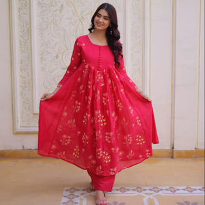 Elegante Conjunto de Kurta de Seda Rosa, Kurti de Diseñador con Bordado Detallado, Atuendo Étnico Ligero para Ocasiones Festivas - Product Image 1