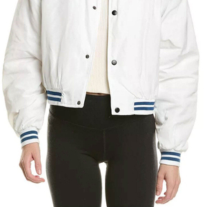 Chaqueta Bomber Varsity para Mujer, Diseño Personalizado con Logotipo, Bordado Chenille, Estilo Urbano, Fabricante OEM - Product Image 4