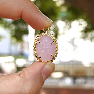 Conector de dijes de calcedonia rosa tallada ovalada, chapado en oro de 18k, engastado con puntas, de latón, con un solo enganche, 12x18mm, componente de joyería - Product Image 5