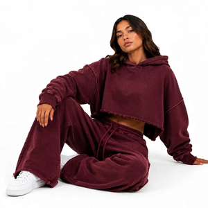 Conjunto Deportivo Vocksin con Sudadera Corta con Efecto Desgastado y Pantalones Anchos de Felpa Francesa Gruesa Color Borgoña, 100% Algodón - Product Image 2