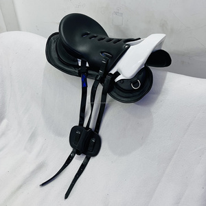 Selle d'endurance sportive Matériau en fibre et cuir Poids léger Taille 15 "/ 16"/ 17 "/ 18" Disponible - Product Image 3