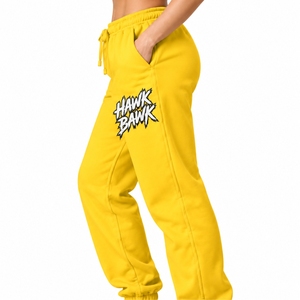 Pantalones Deportivos para Mujer, Color Sólido, Algodón de Alta Calidad, Estilo Cargo, con Cordón Ajustable en la Cintura y en las Puños, con Letra en la Pierna Izquierda - Product Image 3