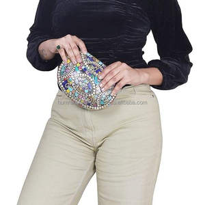 Bolso de Mano Clásico para Mujer, con Mosaico de Piedras de Colores Mezclados, Acabado Brillante, Forro de Terciopelo, Correa de Cadena, Forma Personalizable - Product Image 2