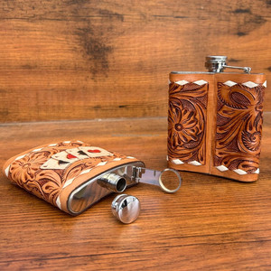 Vente en gros de flacons modernes en cuir usiné à la main en acier inoxydable de 8oz de haute qualité porte-flacons en cuir de vache boîte-cadeau à la mode - Product Image 6