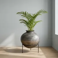Pot à eau rond vintage en fer avec support, pot de fleurs, vase pour entrée de porte, coin de jardin, salon, décoration intérieure
