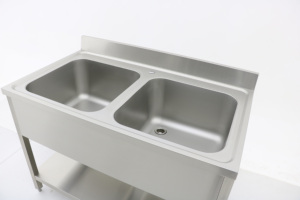 Mesa de Fregadero de Acero Inoxidable para Cocina Comercial o Restaurante, con Orificio de Drenaje, Recubrimiento en Polvo de Grado Alimenticio, Patas de Altura Ajustable, 300 kg/m - Product Image 4