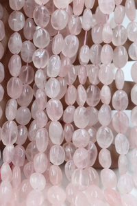 Piedras preciosas sueltas de cuarzo rosa natural Forma ovalada Lisa Hilo de 5x7mm para la fabricación de joyas - Product Image 4