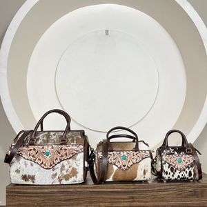Bolso de viaje pequeño de cuero repujado estilo vaquero occidental para mujer, bandolera, bolso de mano tipo Speedy, bolso boutique, para viajes cortos - Product Image 4