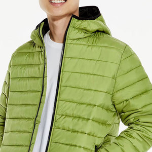 Veste matelassée à capuche verte pour homme, fermeture éclair sur le devant, couleur unie, coupe-vent, rembourrage en polyester, vêtement d'automne - Product Image 4
