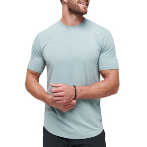 T-shirt pour homme de bonne qualité, coupe ajustée, manches courtes, col rond, couleur unie, tricoté, style décontracté, bleu clair, disponible à la vente - Product Image 1