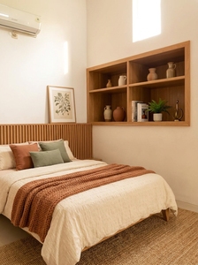 Estante Flotante de Pared con 4 Compartimentos, Chapa de Madera Natural, Librería Abierta, Mueble de Almacenamiento para Dormitorio o Sala de Estar - Product Image 2